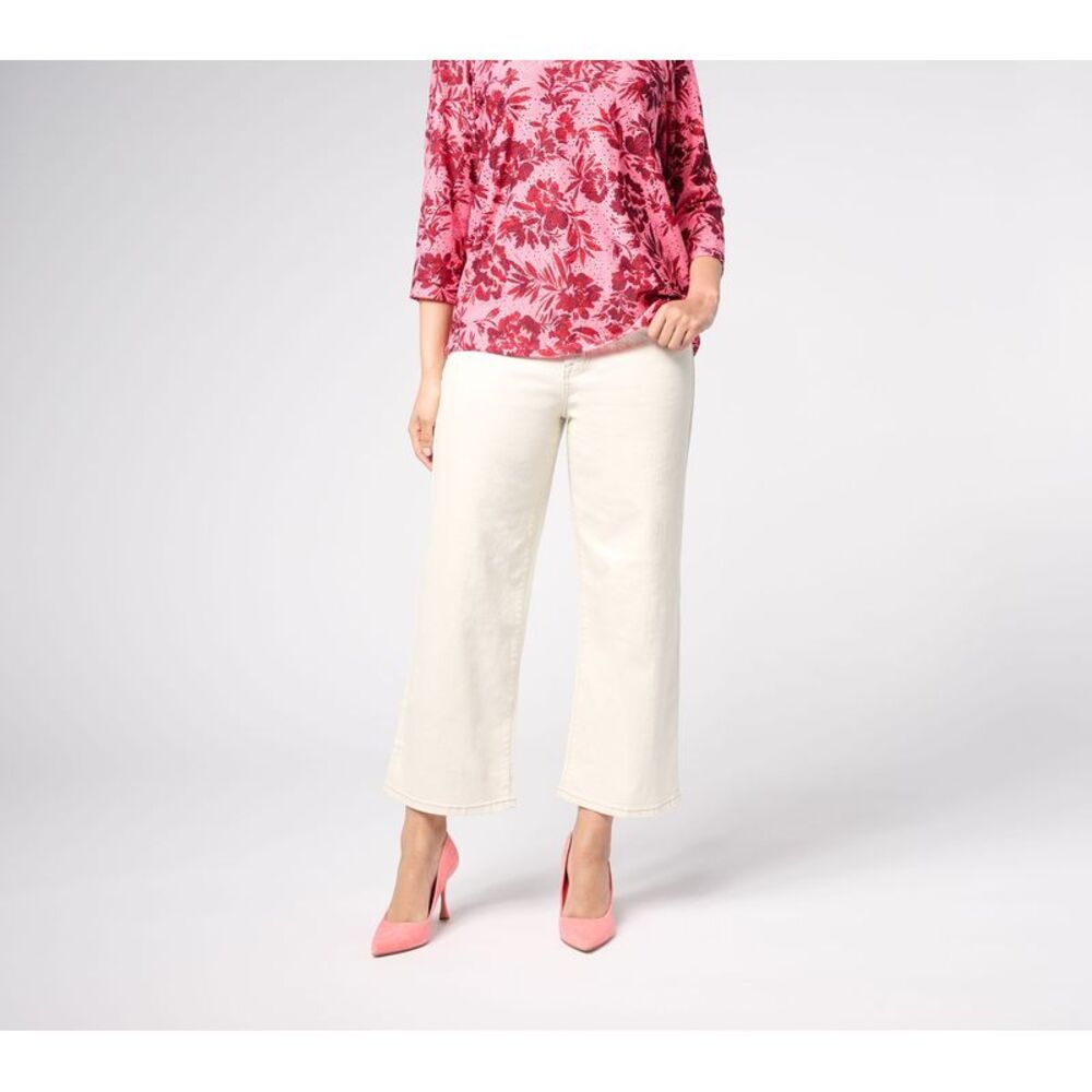 LOGO by Lori Goldstein Cream Wide-Leg Cropped Pants